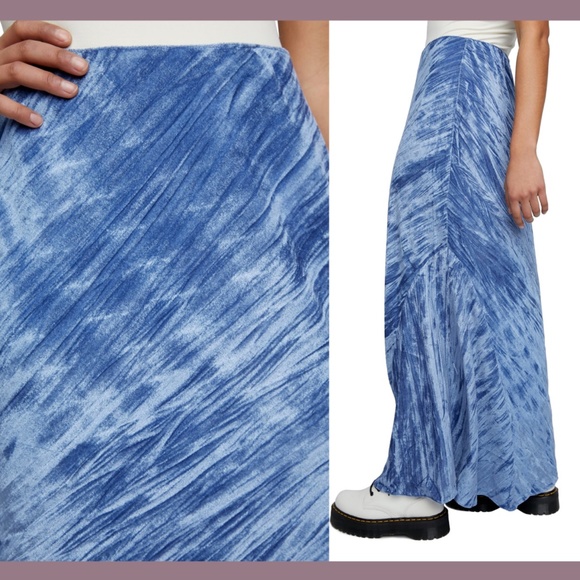 NWT Free People [ Large ] Not Velvet Skirt in Light Night Blue - Picture 2 of 12